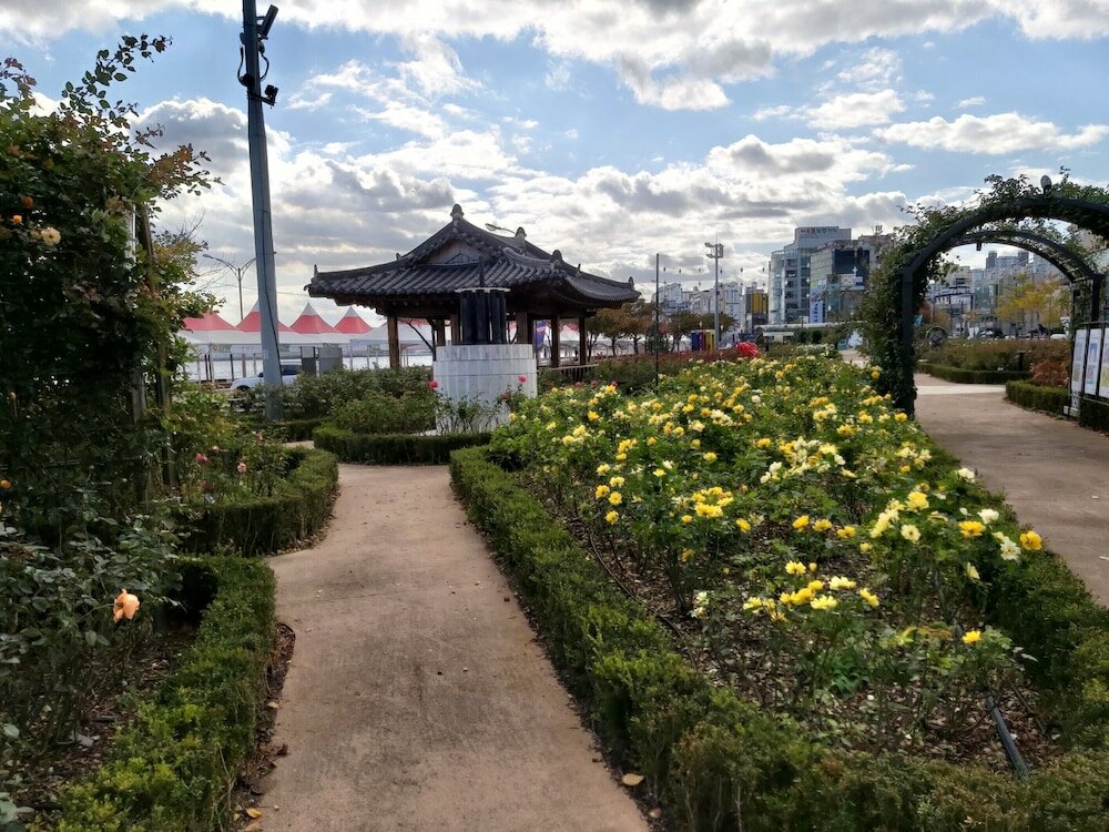 Фото Pohang Valentine Hotel