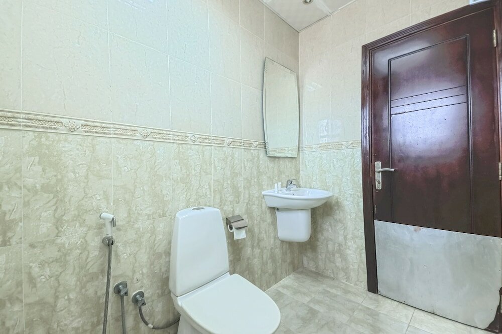 Фото Oyo 111 Al Thabit Hotel