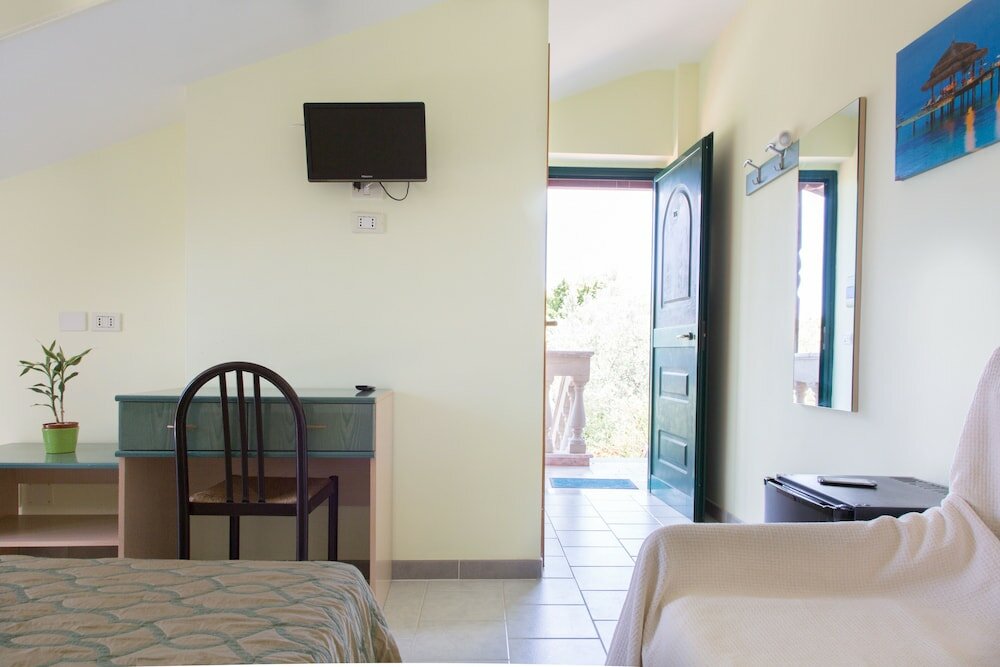 Фото Albergo Il Giardino