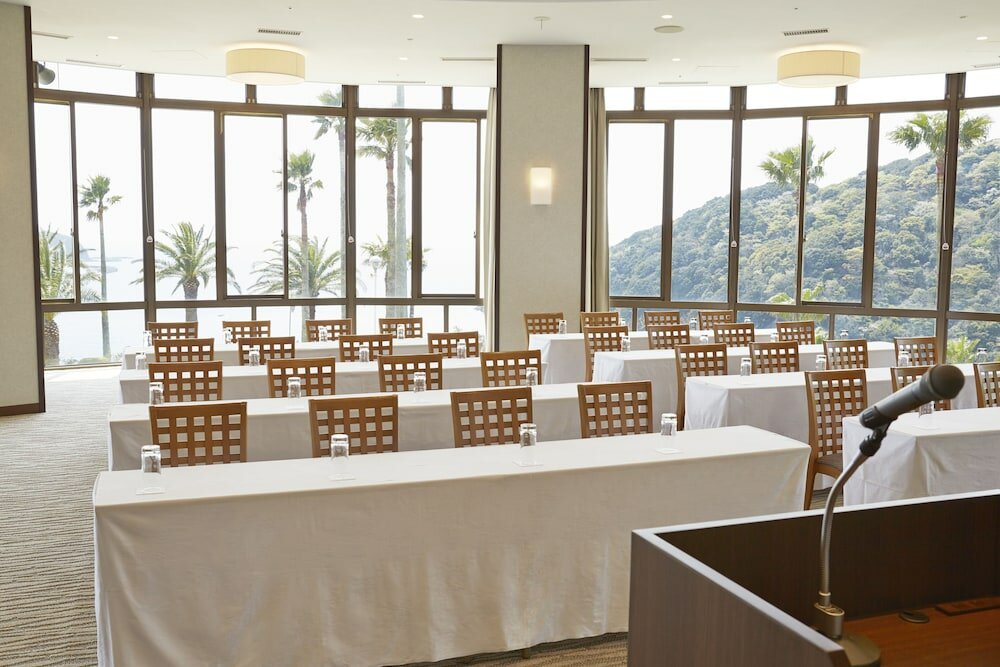 Фото Shimoda Tokyu Hotel