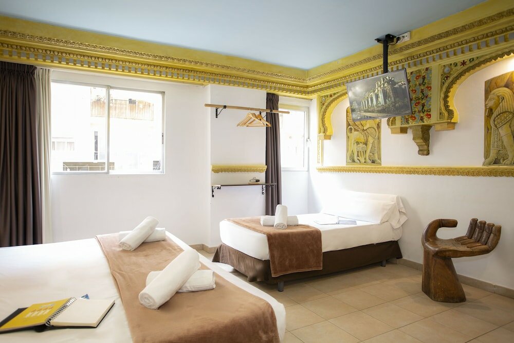 Фото Casual Valencia de las Civilizaciones