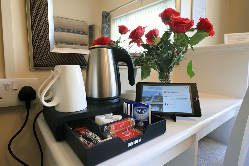 Фото Elagh View Bed & Breakfast