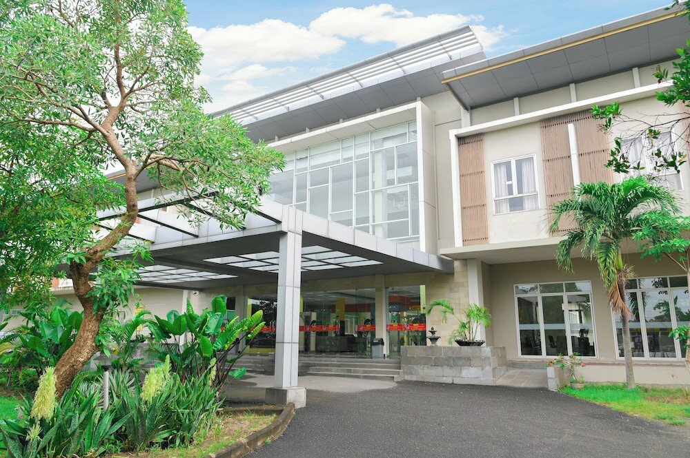 Фото Hotel Bonero Residence