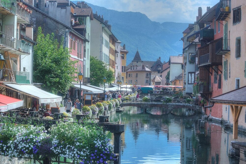 Фото Campanile Annecy Centre - Gare