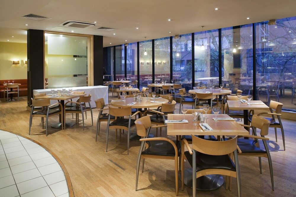 Фото Holiday Inn Runcorn, an Ihg Hotel