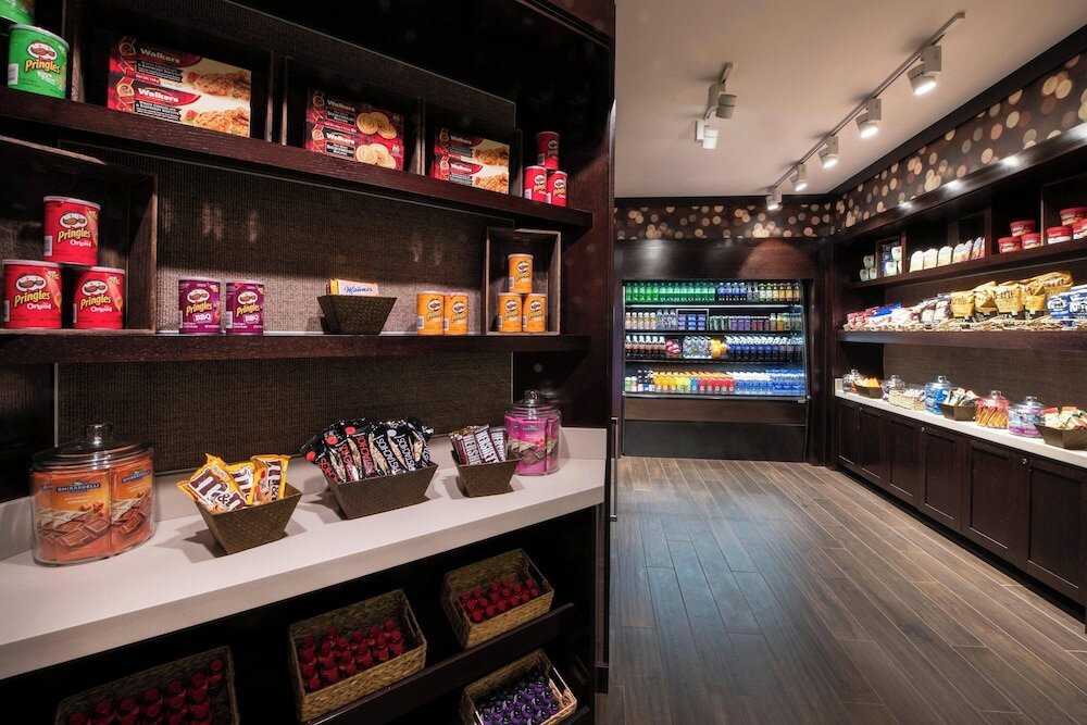 Фото Sheraton Ann Arbor Hotel