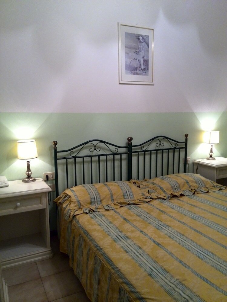 Фото Hotel Desirée