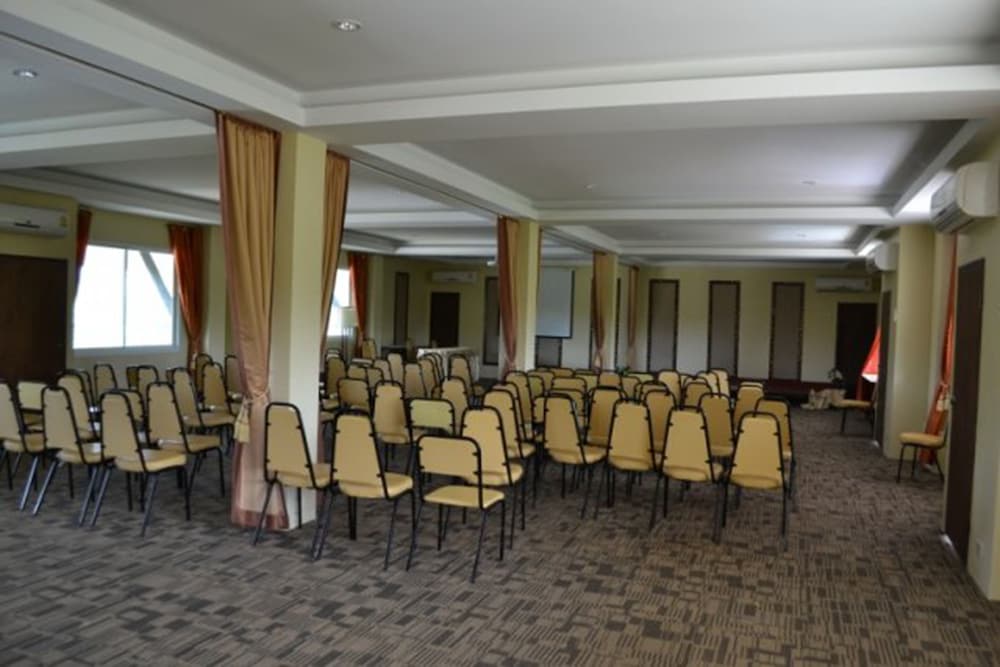 Фото Oyo 619 Water Palm Resort