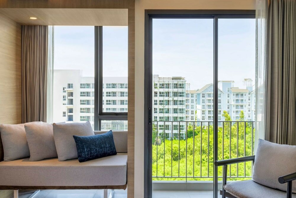 Фото Howard Johnson by Wyndham Pattaya JC