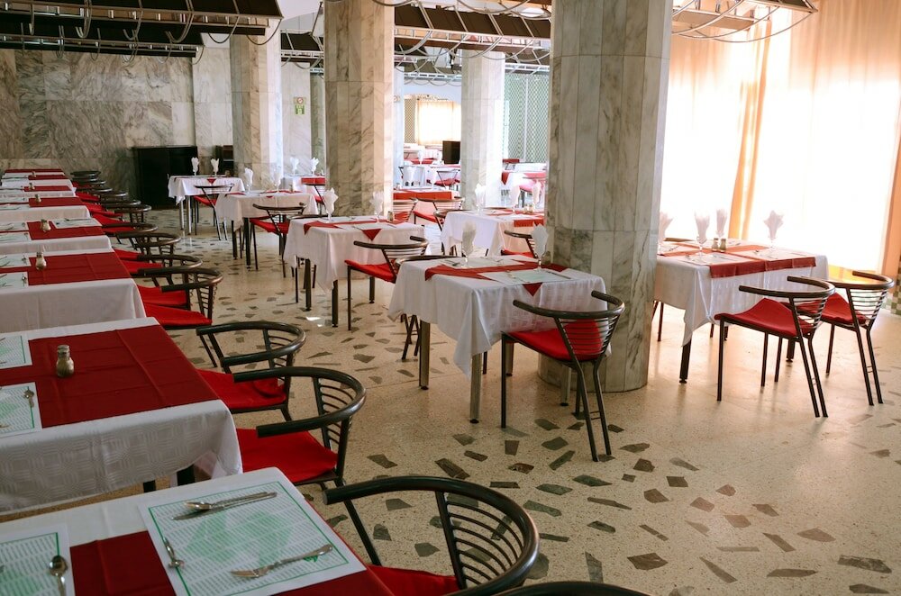 Фото Tagadirt Appart-Hotel