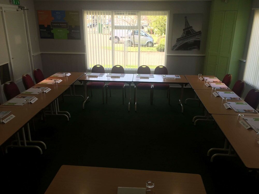 Фото Campanile Hull - City Centre