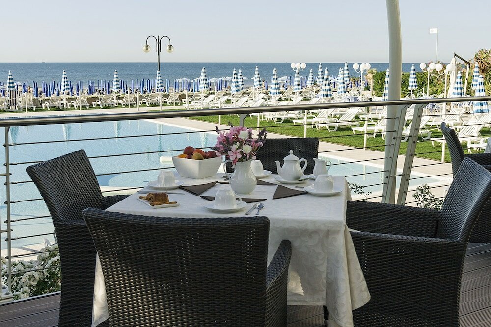 Фото Hotel Le Soleil