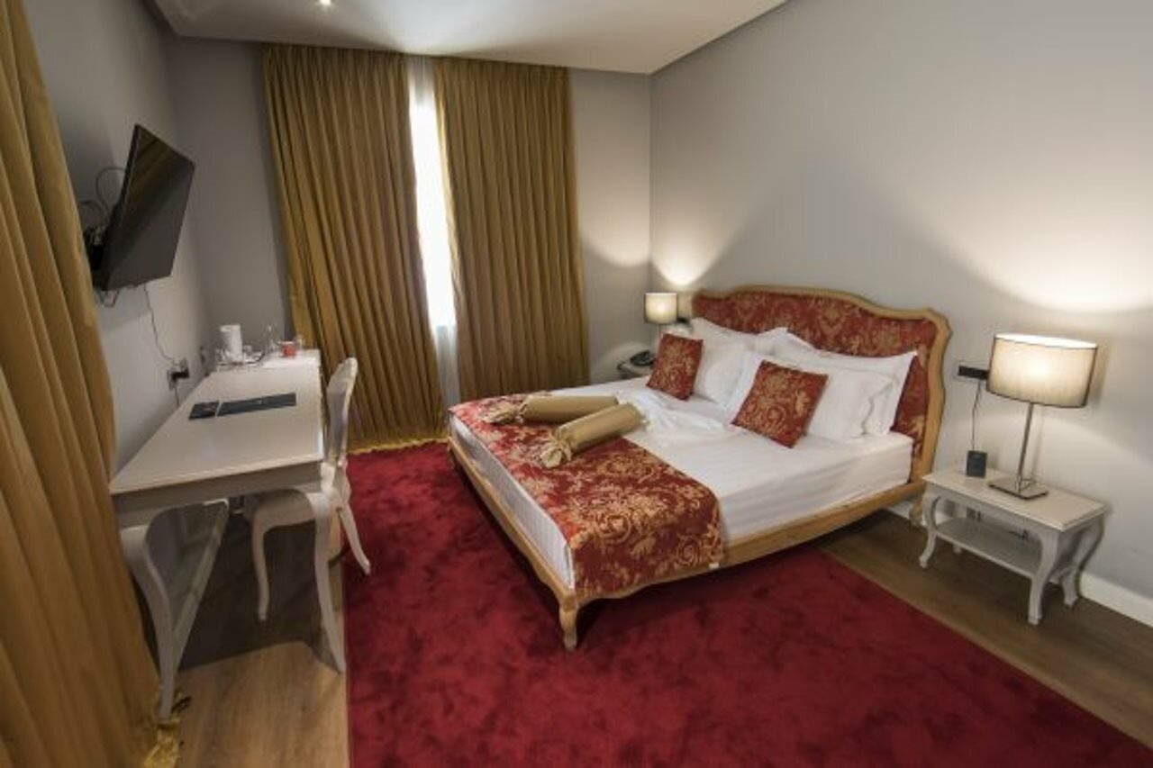 Фото Classic Hotel