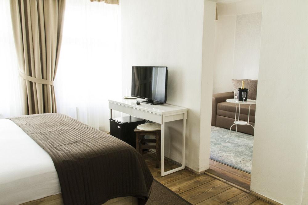 Фото Hotel U Suteru