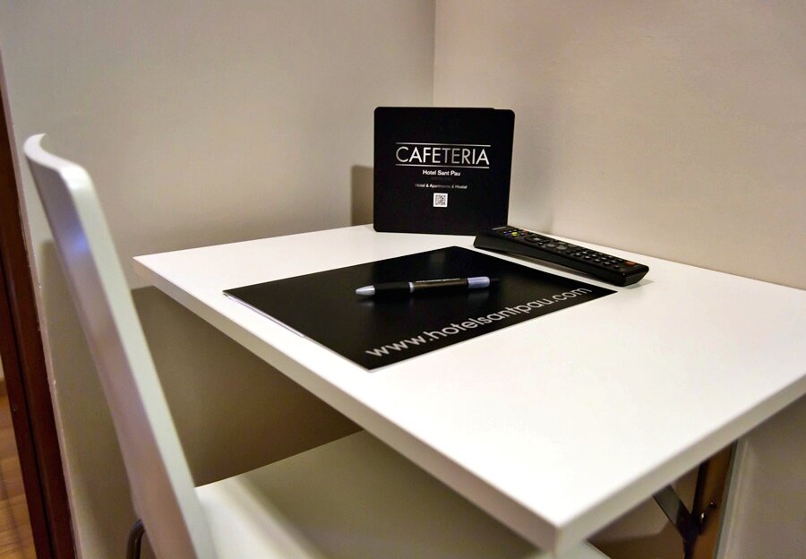 Фото Hostal Sant Pau