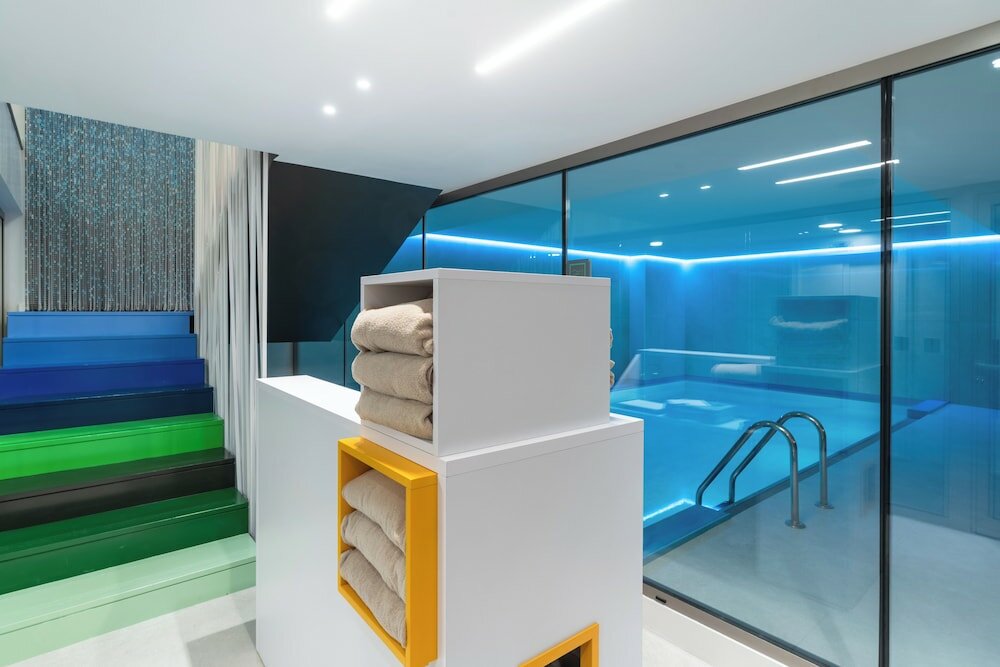 Фото Suites Plaza Hotel & Wellness Andorra