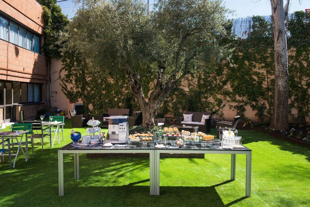 Фото Hotel Madrid Alameda Aeropuerto Affiliated by Melia