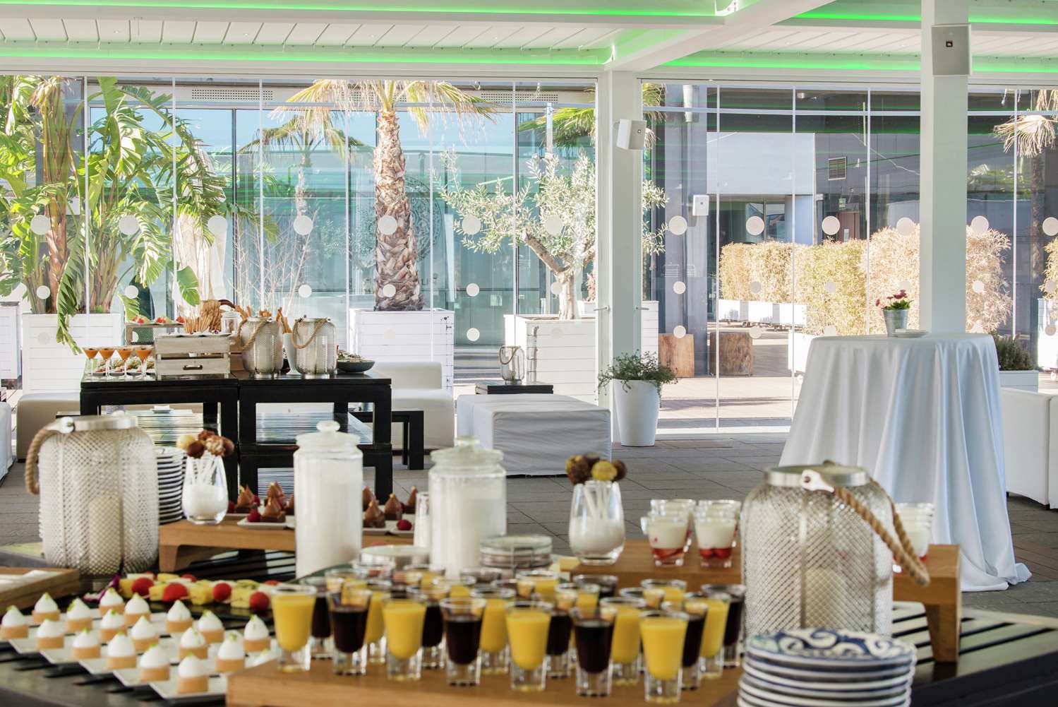 Фото Hilton Diagonal Mar Barcelona