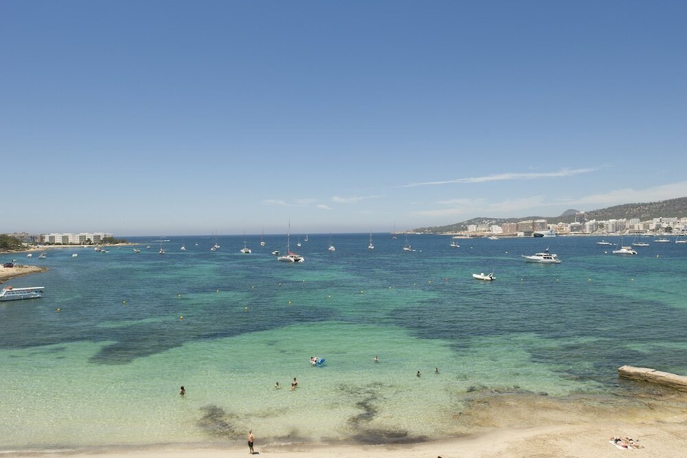 Фото Hotel Vibra S´Estanyol