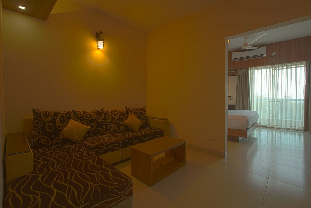 Фото Neeshorgo Hotel And Resort Ltd