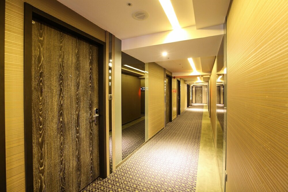 Фото Beauty Hotels Taipei - Hotel Bnight