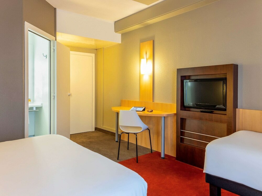 Фото ibis Brussels Centre Gare Midi