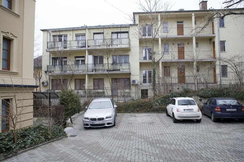 Фото Gold Apartments