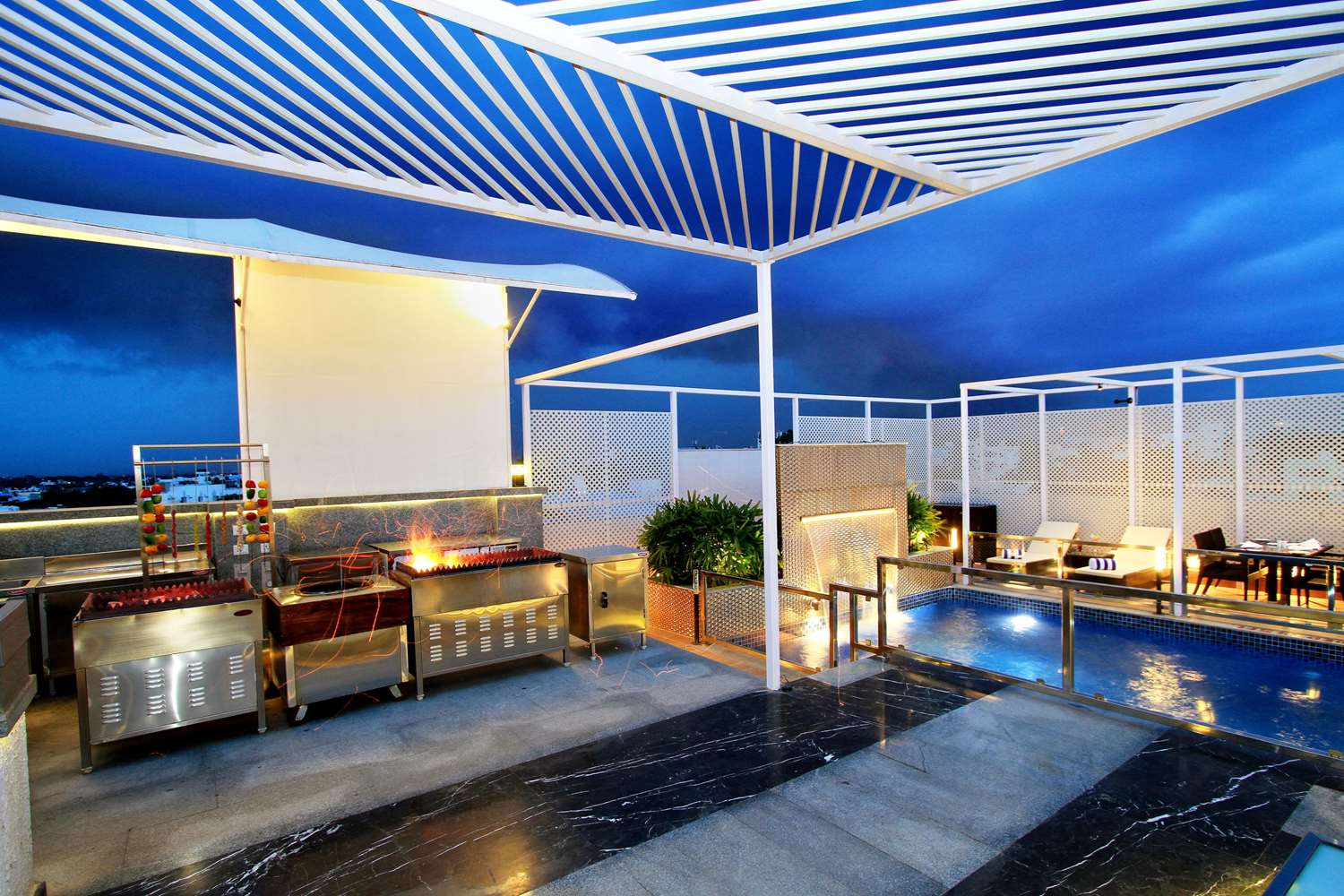 Фото Comfort Inn Insys