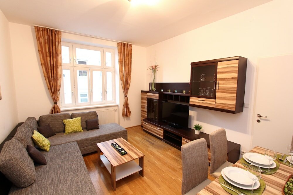 Фото Hotel & Apartments Klimt