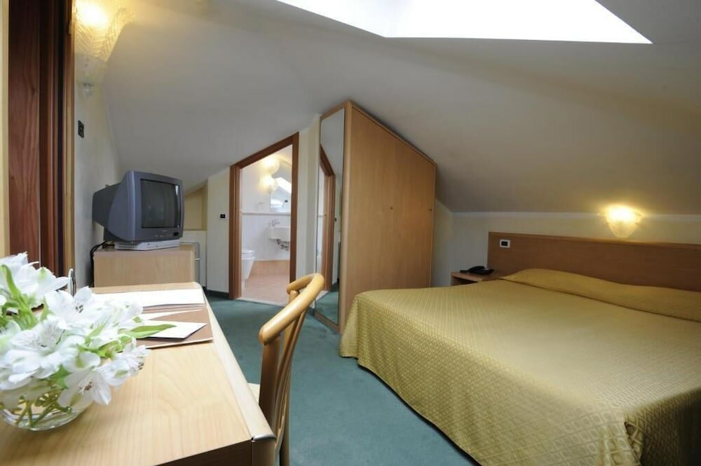 Фото Russo Palace