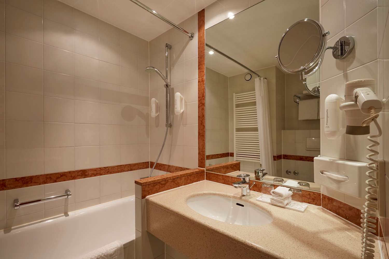 Фото 236041957965