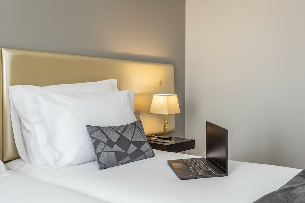 Фото Czar Lisbon Hotel