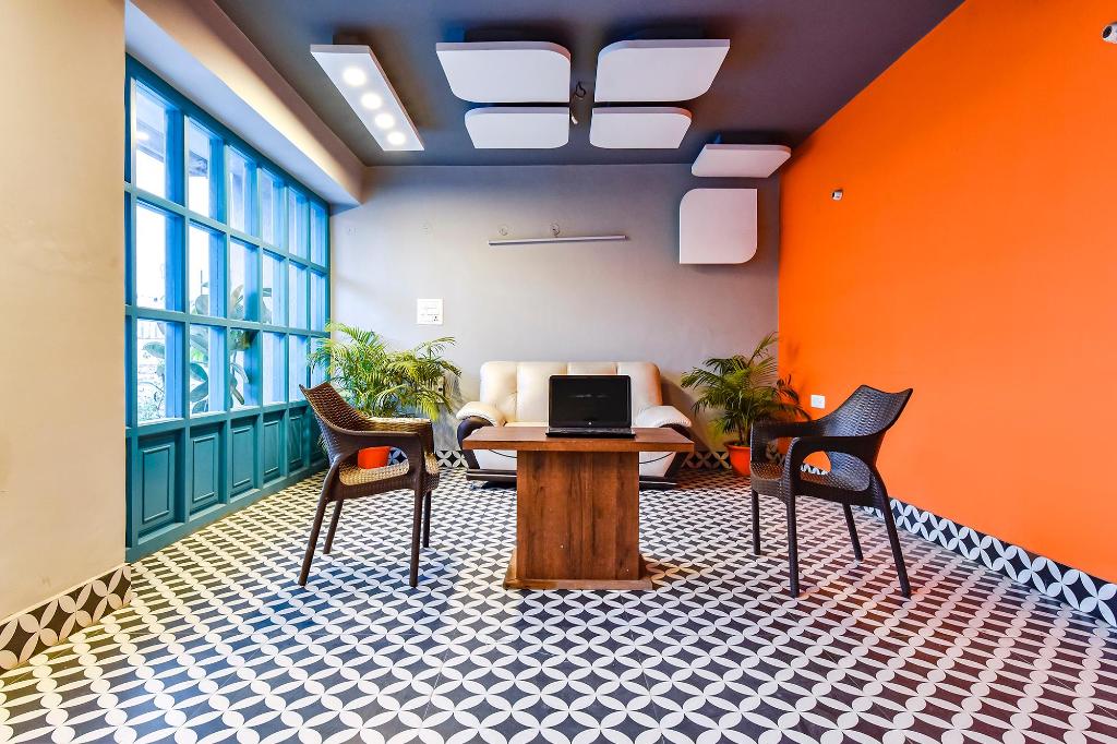 Фото Oyo 4715 Kk Residency