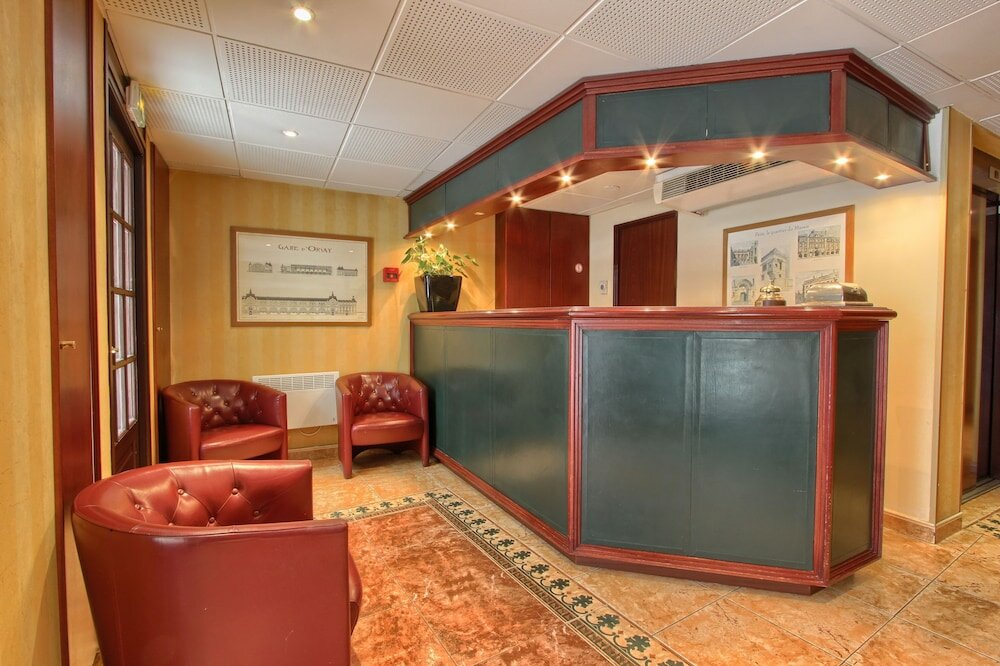 Фото La Dépendance