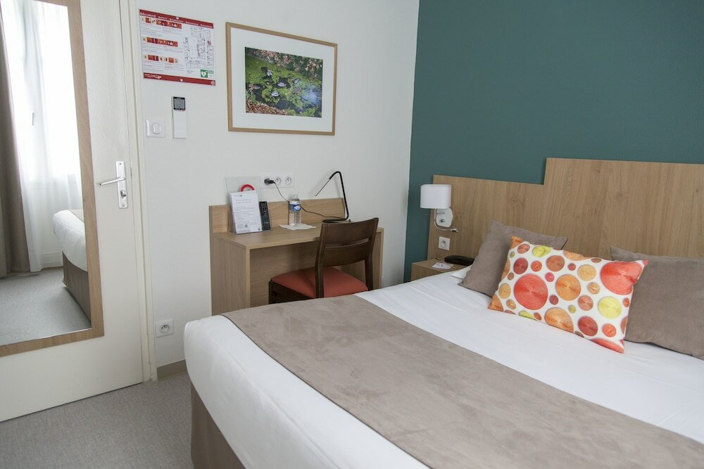 Фото Logis Hôtel Chaptal