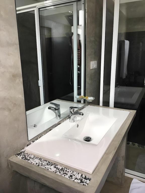 Фото Dumbara Peak Residence