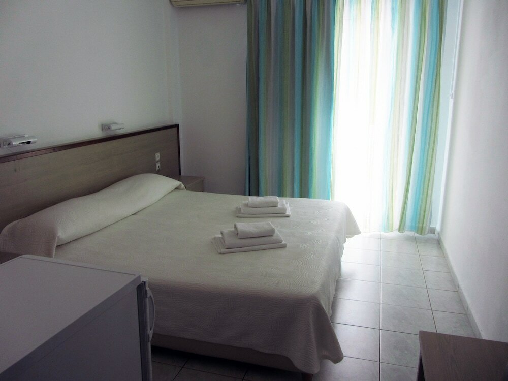 Фото Petra Hotel