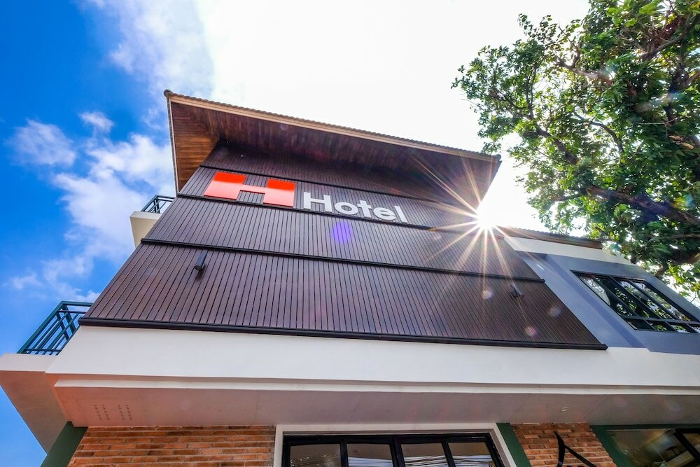 Фото H Hotel Phrasing