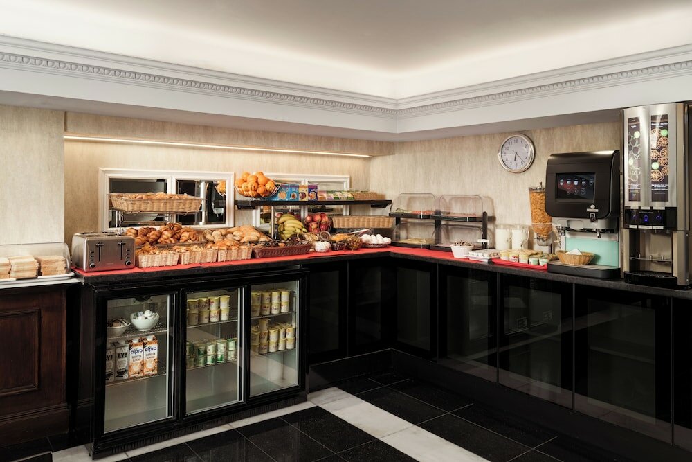 Фото Royal Eagle Hotel