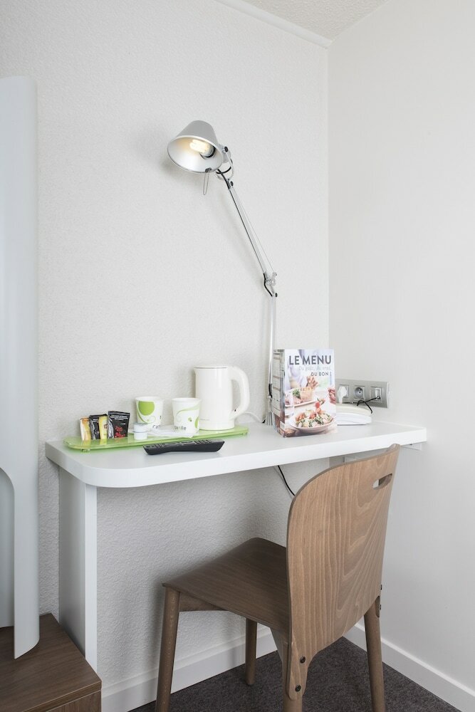 Фото Campanile Cergy Saint Christophe