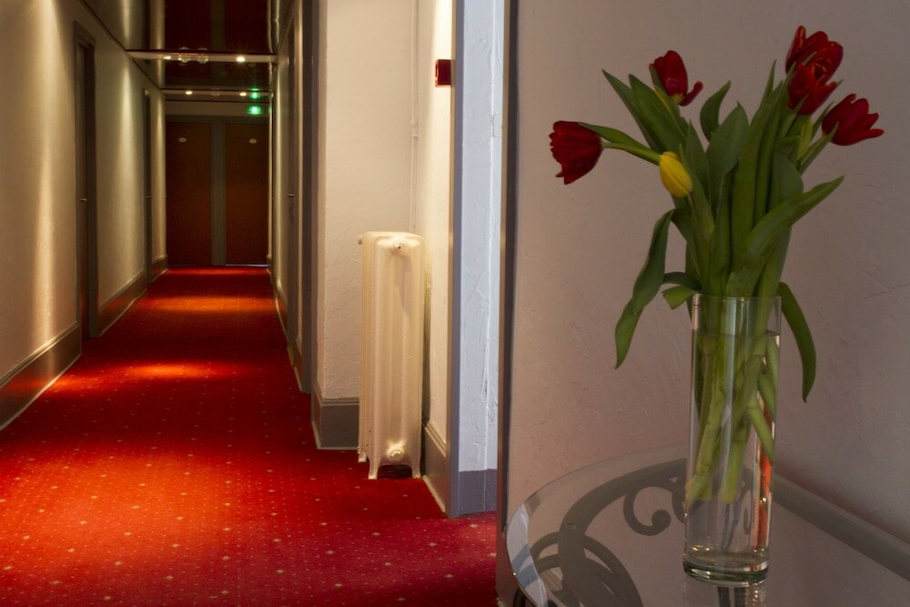 Фото Brit Hotel - Le Grand Hotel