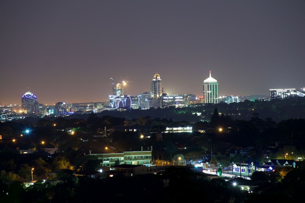 Фото Over The Moon Guesthouse