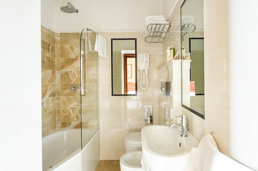 Фото Hotel Silla