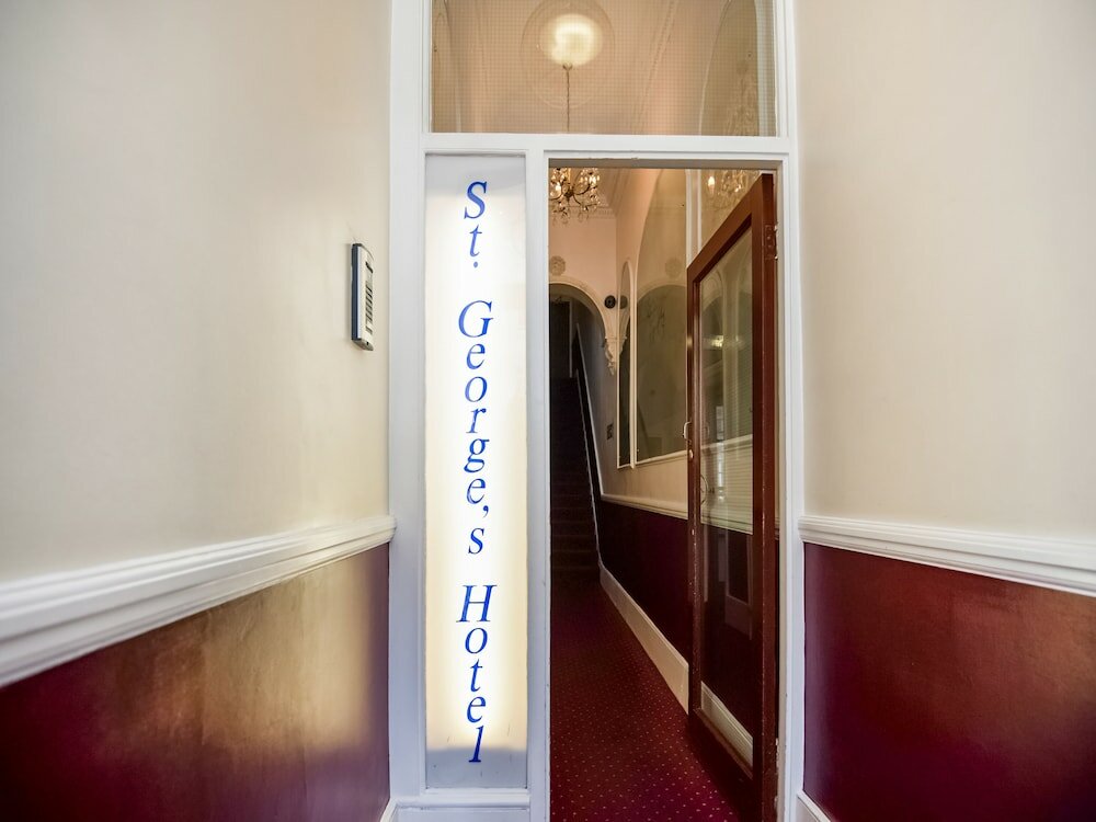Фото St Georges Hotel Pimlico
