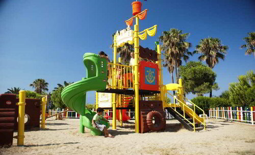 Гостиница Ephesia Holiday Beach Club в Кушадасы