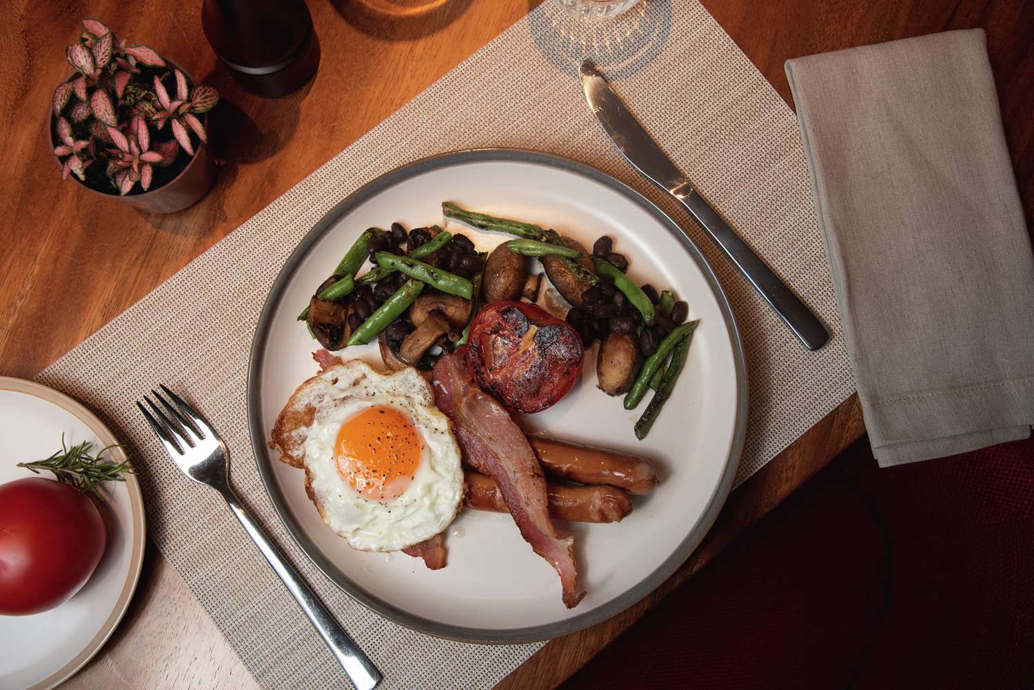 Фото Soro Montevideo, Curio Collection by Hilton