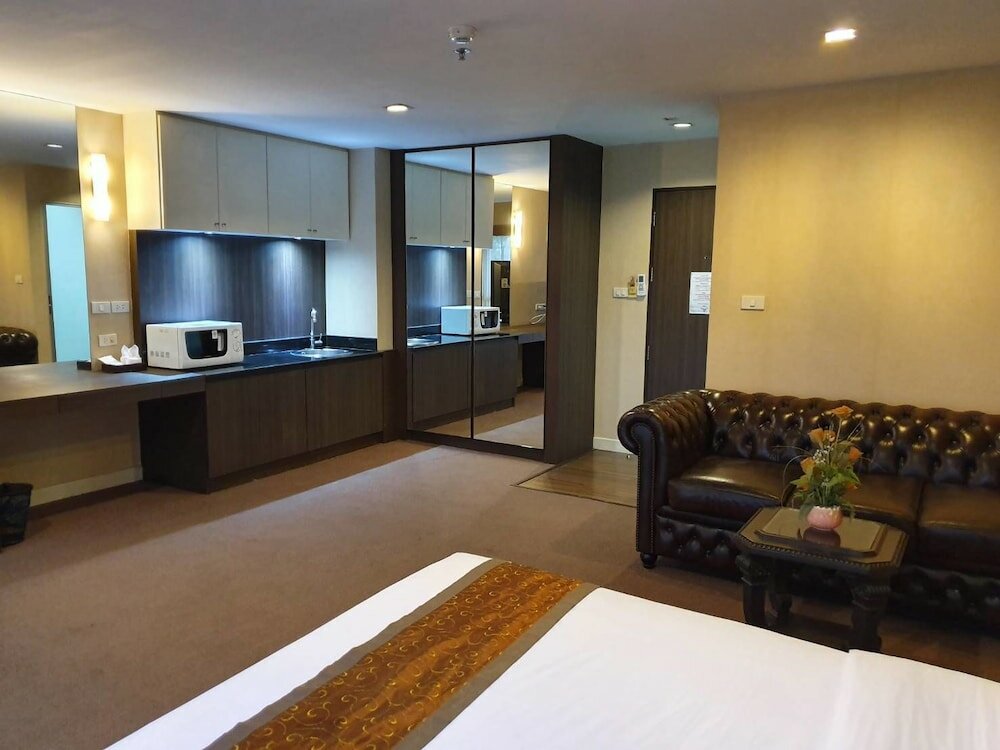 Фото The Green Bells New Petchburi