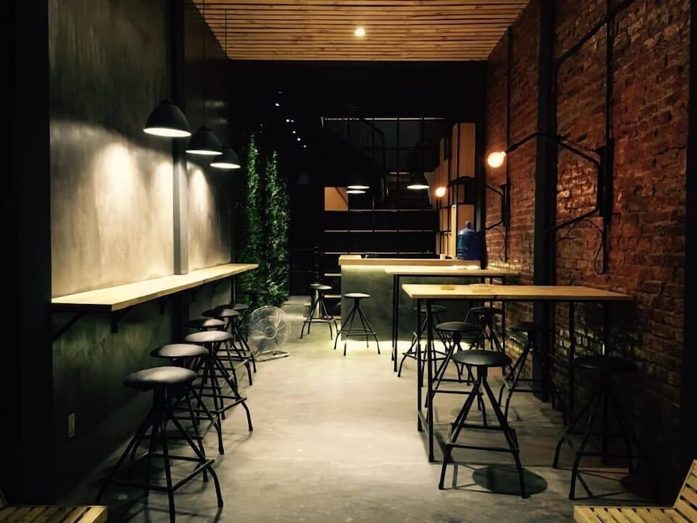 Фото Golden Snake Hostel