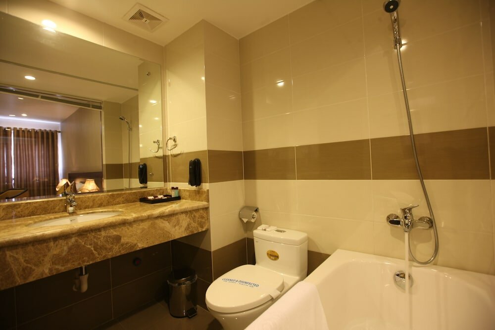 Фото Lac Long Hotel