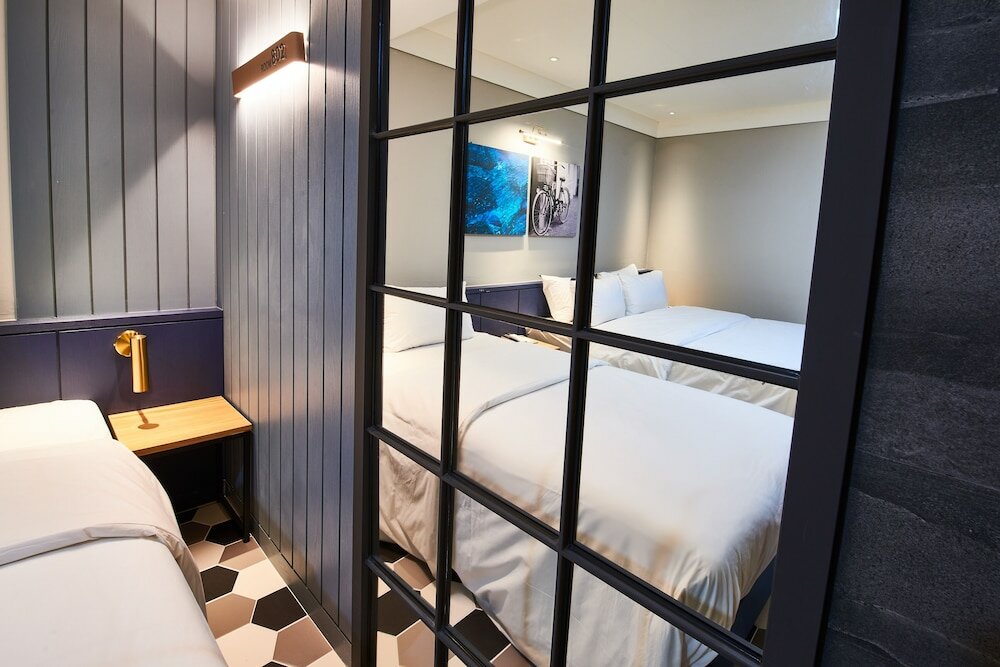 Фото West In Hotel